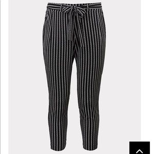 TORRID CHALLIS TIE FRONT PANT